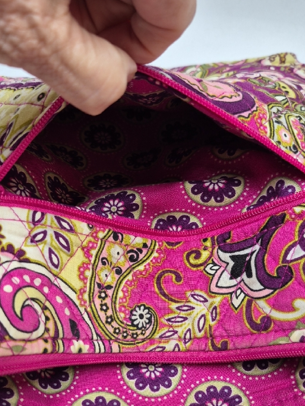 Vera Bradley Very Berry Paisley Pink Quilted Crossbody Bag Pink Purple - Picture 9 of 12